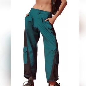 954. Free People Mesmerize Me Solid Pants